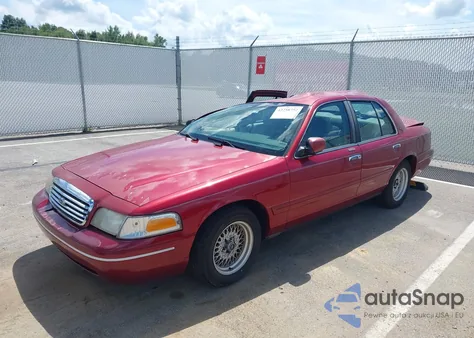 1998 Ford Crown Victoria Lx из США, поврежденный, VIN 2FAFP74WXWX185123